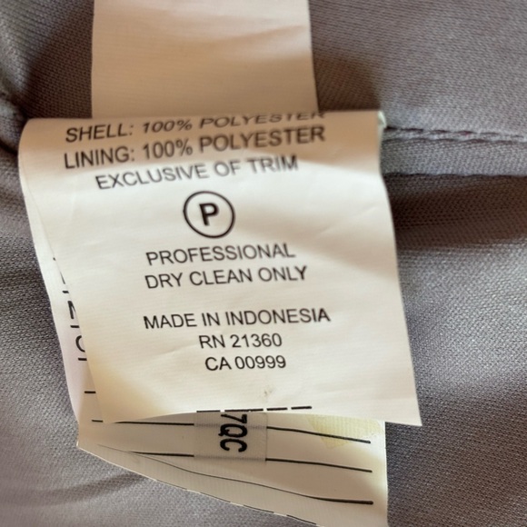 Morilee Madeline Gardner Long V Neck Silver Sequin Gown Maxi Size 18 Plus Size - Picture 6 of 8